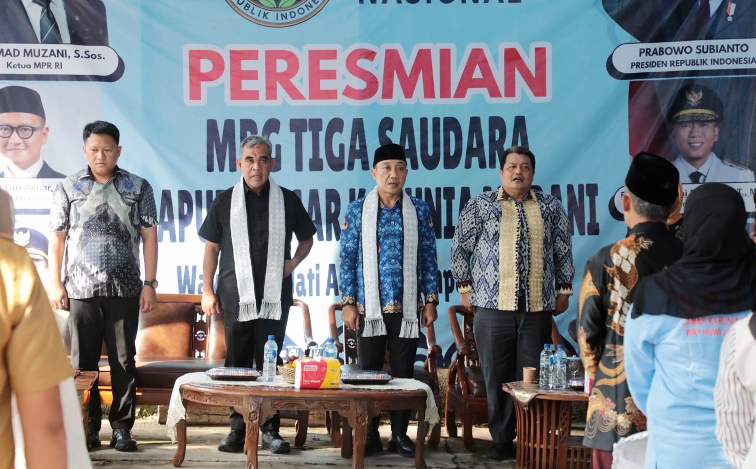 Wabup Syaiful Dampingi Ketua MPR RI Resmikan Dapur Makan Bergizi Gratis di Jati Agung dan Sidomulyo