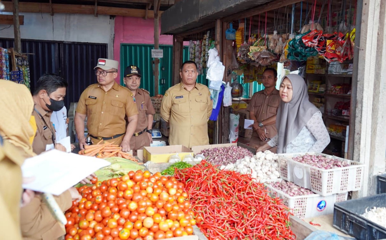 Jelang Natal dan Tahun Baru, TPID Lampung Selatan Pastikan Stok Pangan Aman, Harga Cabai Turun Signifikan