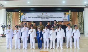 Pelantikan Kades : Bupati Nanda Ingatkan Kades, Jangan Ada Warga Yang Tertinggal Pelayanan Kesehatan dan Pendidikan