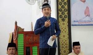 Safari Ramadan di Way Sulan, Wabup Syafiul: Jalan Baru Dijaga, Bantuan Harus Tepat Sasaran