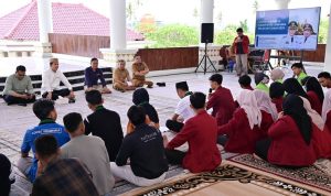 Duduk Lesehan Bahas 7 Tuntutan Mahasiswa: Egi: Kritik Boleh, Demokrasi Harus Dewasa