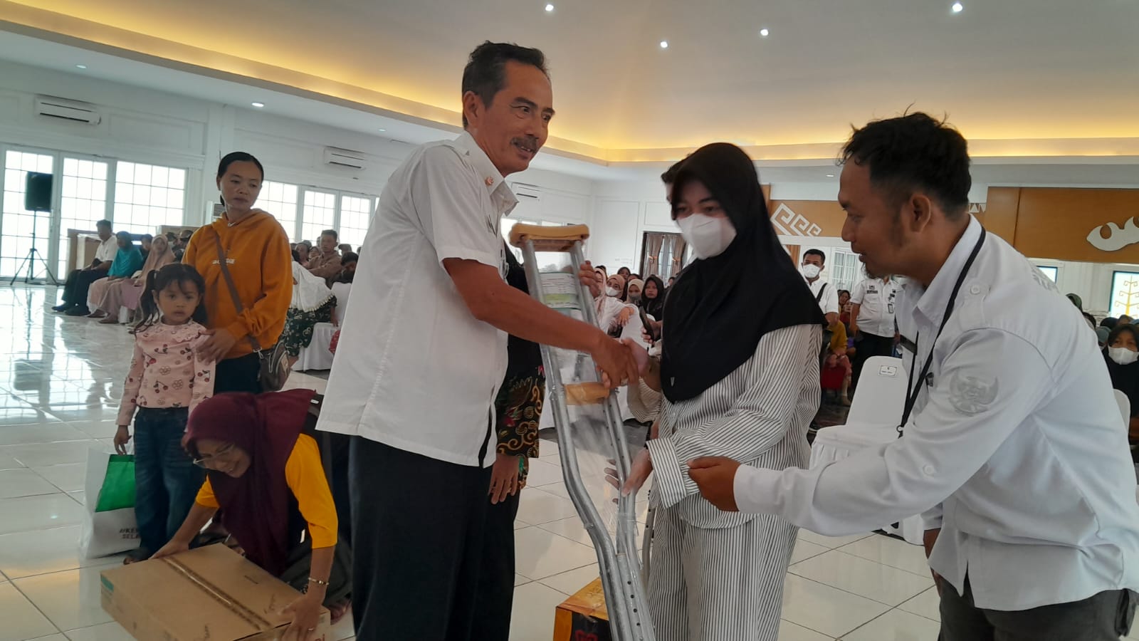 Kemensos Bantu 303 Penerima Manfaat di Kabupaten Pesawaran