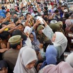 Momen Zita Anjani Turun ke Jalan, 200 Takjil DWP Lampung Selatan Disambut Antusias Warga Kalianda