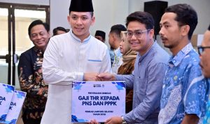 Jelang Lebaran, THR Rp35,6 Miliar untuk 12 Ribu ASN dan DPRD Lampung Selatan Cair Lebih Awal