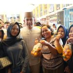 Bupati Egi Turun Langsung ke Pasar Natar, Pastikan Harga Sembako Tetap Stabil Jelang Lebaran 1447 H