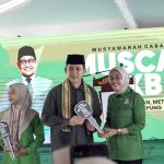 PKB Lampung Gelar Muscab di Pantai Sebalang, Bagikan Mobil BAGUNA untuk Layanan Warga