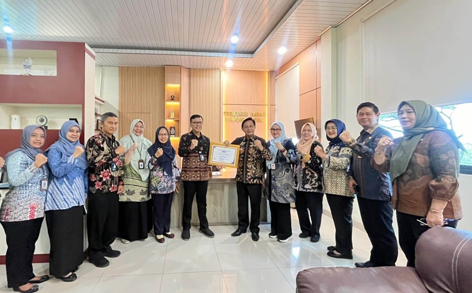 Lampung Selatan Raih Penghargaan Kabupaten Pangan Aman 2025, Komitmen Lindungi Kesehatan Warga Diakui BPOM