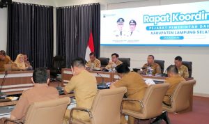Pemkab Lampung Selatan Perketat Gertak HELAU, Gerakan Kebersihan Lingkungan Kini Jadi Budaya Kerja dan Bernilai Ekonomi Pemkab Lampung Selatan Perketat Gertak HELAU, Gerakan Kebersihan Lingkungan Kini Jadi Budaya Kerja dan Bernilai Ekonomi