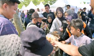 Geliat Ekonomi IDS Sumatra 2026: Ikhsanudin Kaget, Baru Datang Jualan Dagangannya Langsung Ludes, “Biasanya Sampai Sore”