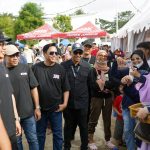 Di Tengah Hingar Bingar Indonesian Drift Series 2026, Bupati Egi Sempatkan Jajan Dagangan Pelaku UMKM