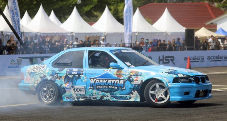 Pecah Rekor Sejarah IDS 2026! Lampung Selatan Resmi ‘Naik Kelas’ Jadi Monster Otomotif Baru di Sumatra Pecah Rekor Sejarah IDS 2026! Lampung Selatan Resmi ‘Naik Kelas’ Jadi Monster Otomotif Baru di Sumatra