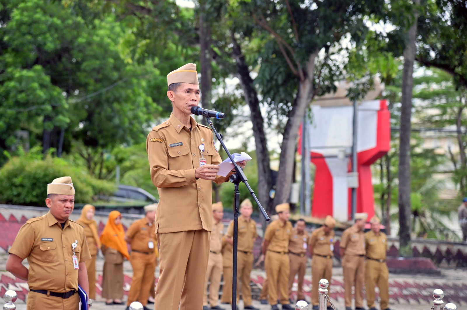 Tekankan Orientasi Hasil, Asisten Adum Edy Firnandi Dorong ASN Disiplin dan Responsif