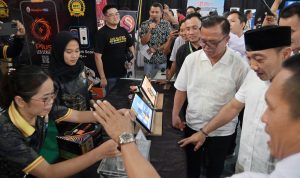 Sukses Jadi Tuan Rumah Borneo Flasher Tour 2026, Lampung Selatan Pecahkan Rekor 500 Teknisi Ponsel