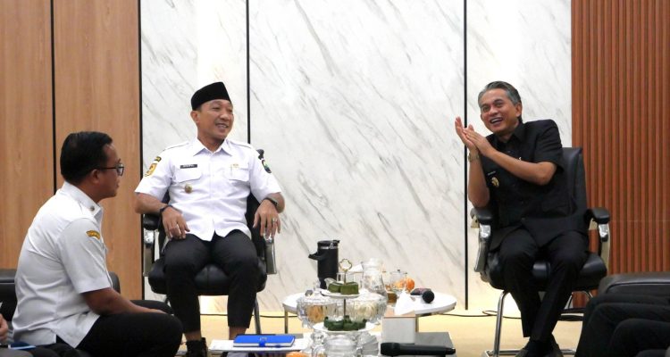 Lampung Selatan Kembali Jadi Rujukan, Pemkab Muaro Jambi Pelajari Strategi Peningkatan PAD dan Pengelolaan Permukiman