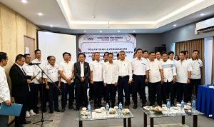 Ketua Umum SMSI Kukuhkan Pokja Newsroom Jaga Desa di Lampung, Perkuat Sinergi Kawal Tata Kelola Pemerintahan sampai ke Desa Ketua Umum SMSI Kukuhkan Pokja Newsroom Jaga Desa di Lampung, Perkuat Sinergi Kawal Tata Kelola Pemerintahan sampai ke Desa