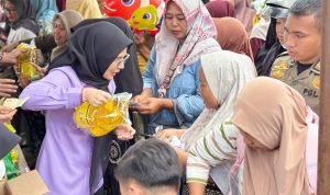 Manjau Jama Warga di Tegineneng, Pemkab Pesawaran Hadirkan Pasar Murah dan Beragam Layanan Terpadu