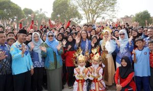 Zita Anjani Motivasi Pelajar di Hari Anak Nasional, Siapkan Lomba Cerdas Cermat Tingkat Kabupaten untuk Cetak Generasi Berprestasi