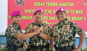Danbrigif 4 Mar/BS Pimpin Sertijab Empat Jabatan Strategis di Lingkungan Brigif 4 Mar/BS Danbrigif 4 Mar/BS Pimpin Sertijab Empat Jabatan Strategis di Lingkungan Brigif 4 Mar/BS