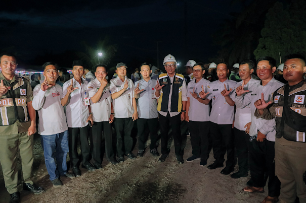 Awasi Pembangunan Jalan Way Kanan, Gubernur Pulang Subuh