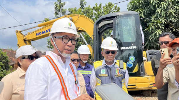 Gubernur Mirza Tinjau Perbaikan 3 Titik Jalan Di Way Kanan